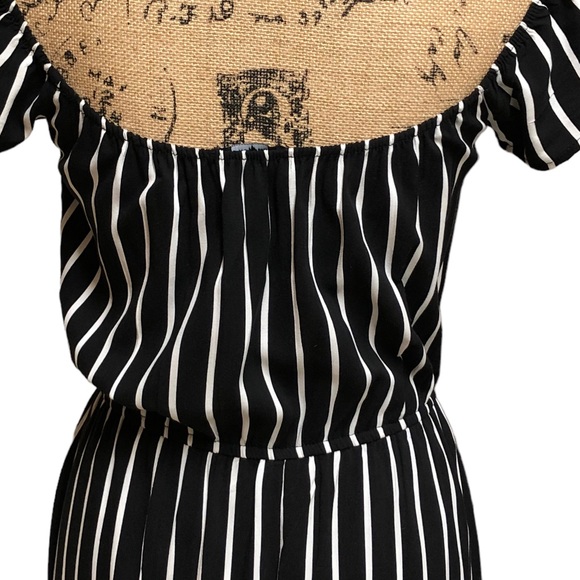 Maxi/Romper (built in) B&W Striped High Low Romper/Dress Euc! - Picture 15 of 16